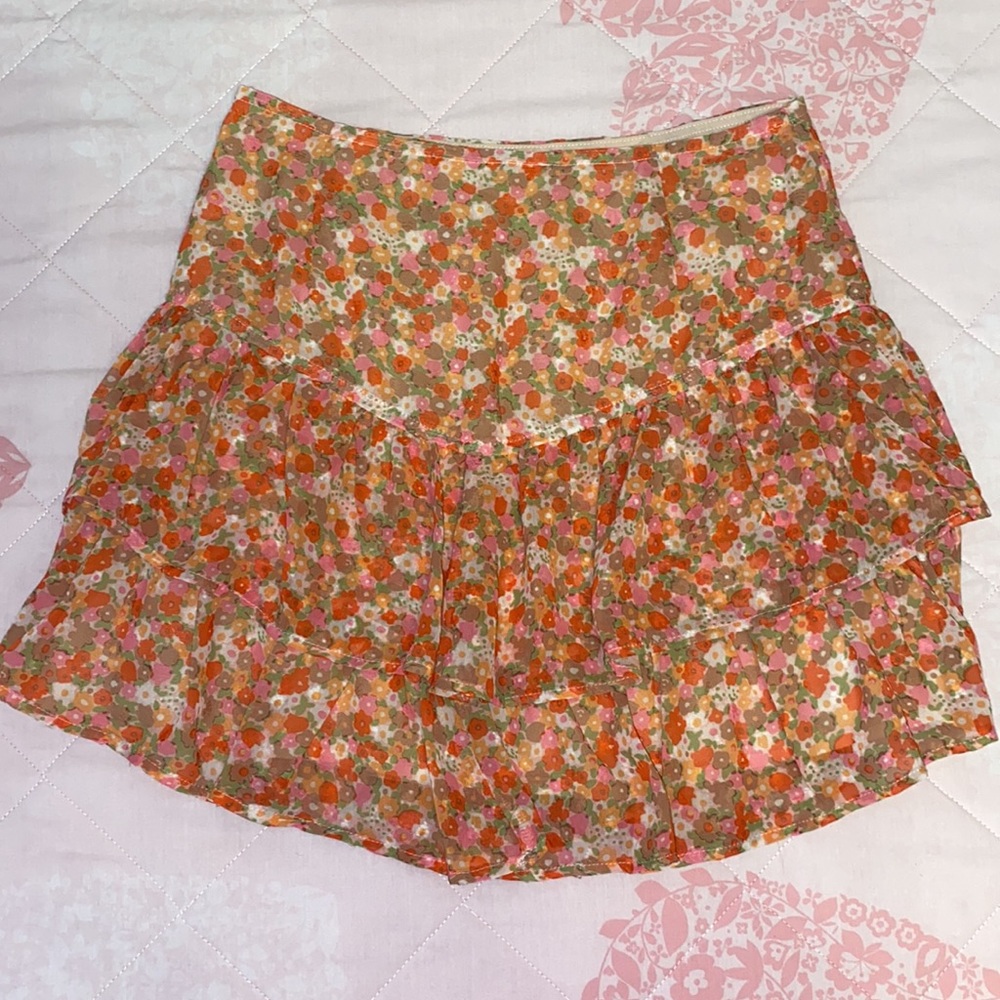 Julie Brown Ruffled Floral Mini Skirt Size XS NWT - Picture 8 of 9